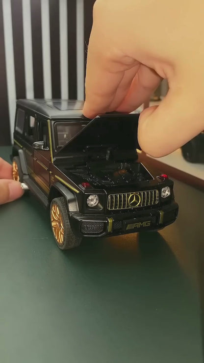 G Wagon | Swift Mercedes Benz G63 AMG | جي واغن | نموذج سيارة مرسيدس بنز G63 AMG 1:32 معدني من سويفت